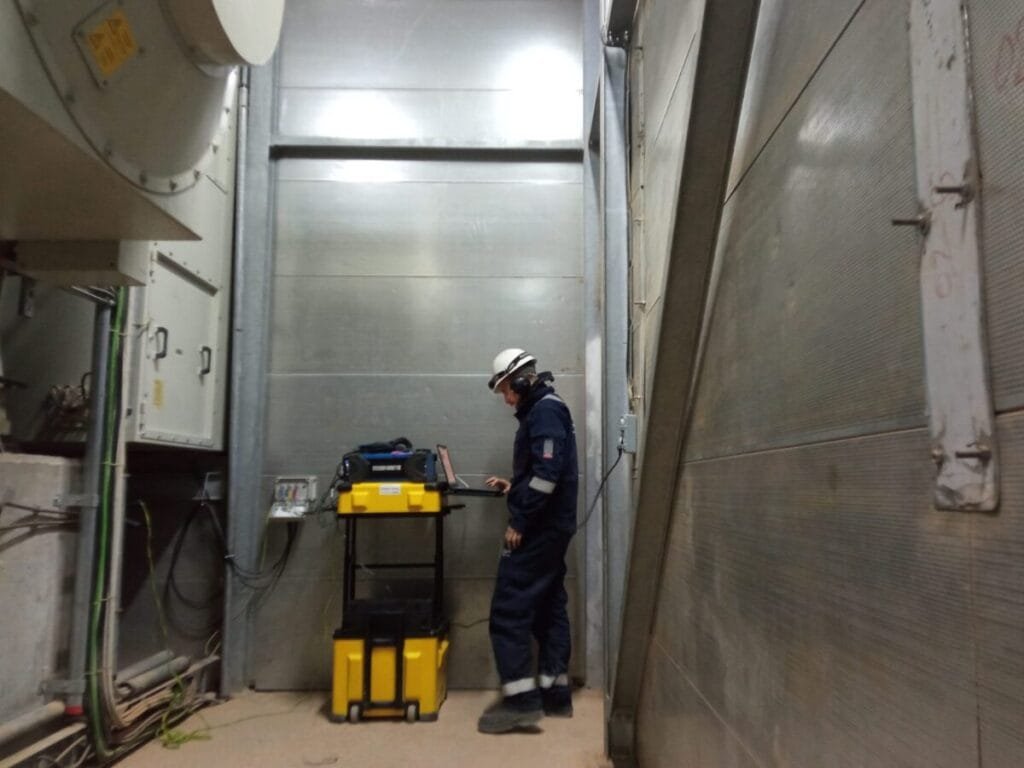 Descargas Parciales 003